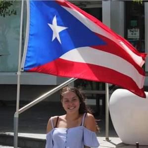 Meet your Posher, Anabelle